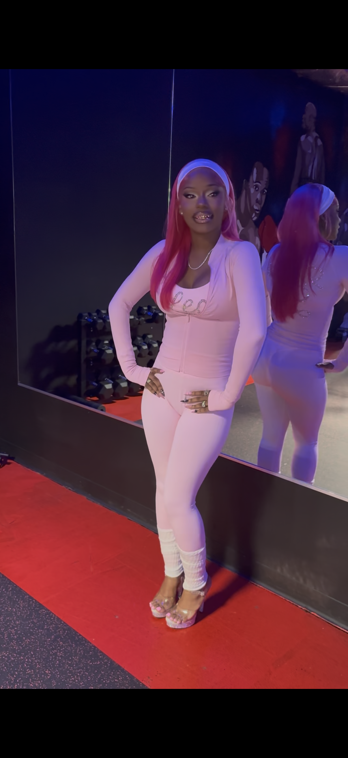 PINK Custom set with name