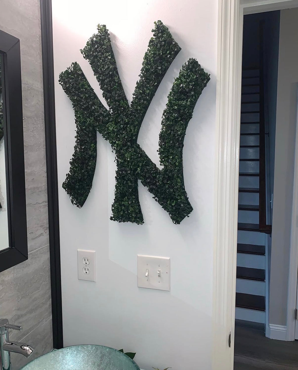 NY Grass Art